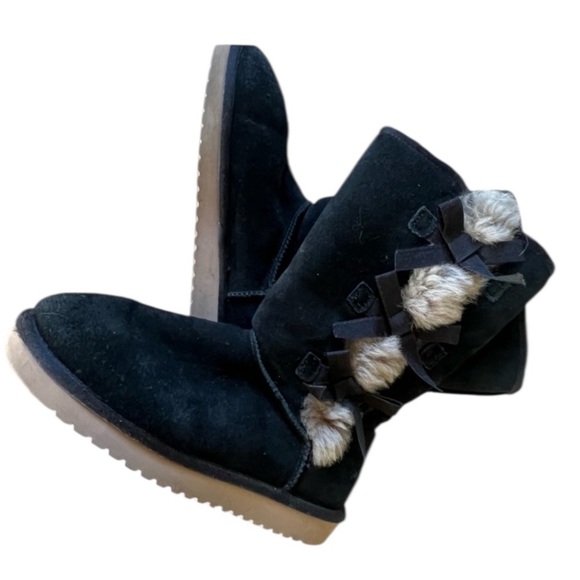 Koolaburra by Uggs ladies boots very good condition black size 9. - Picture 1 of 9